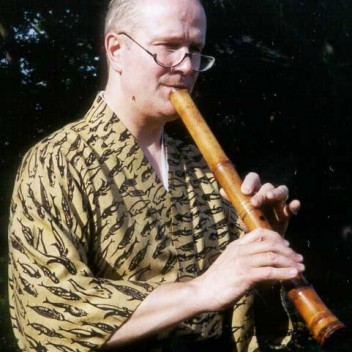 Stan_with_flute_7