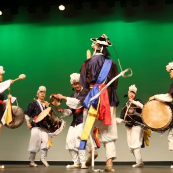Hanmadang Korean Traditional Performers