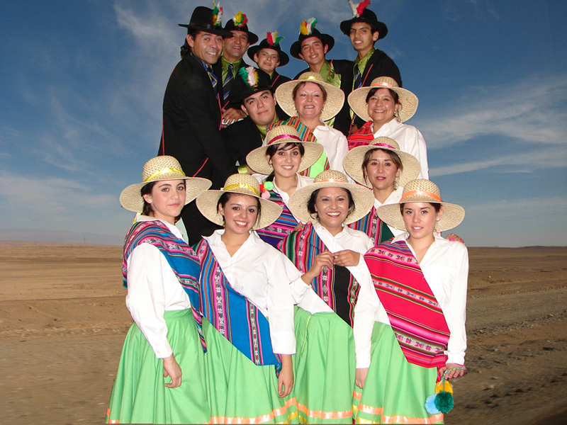 1204769704_Sauzal Folkloric Dance Group 3_800x600